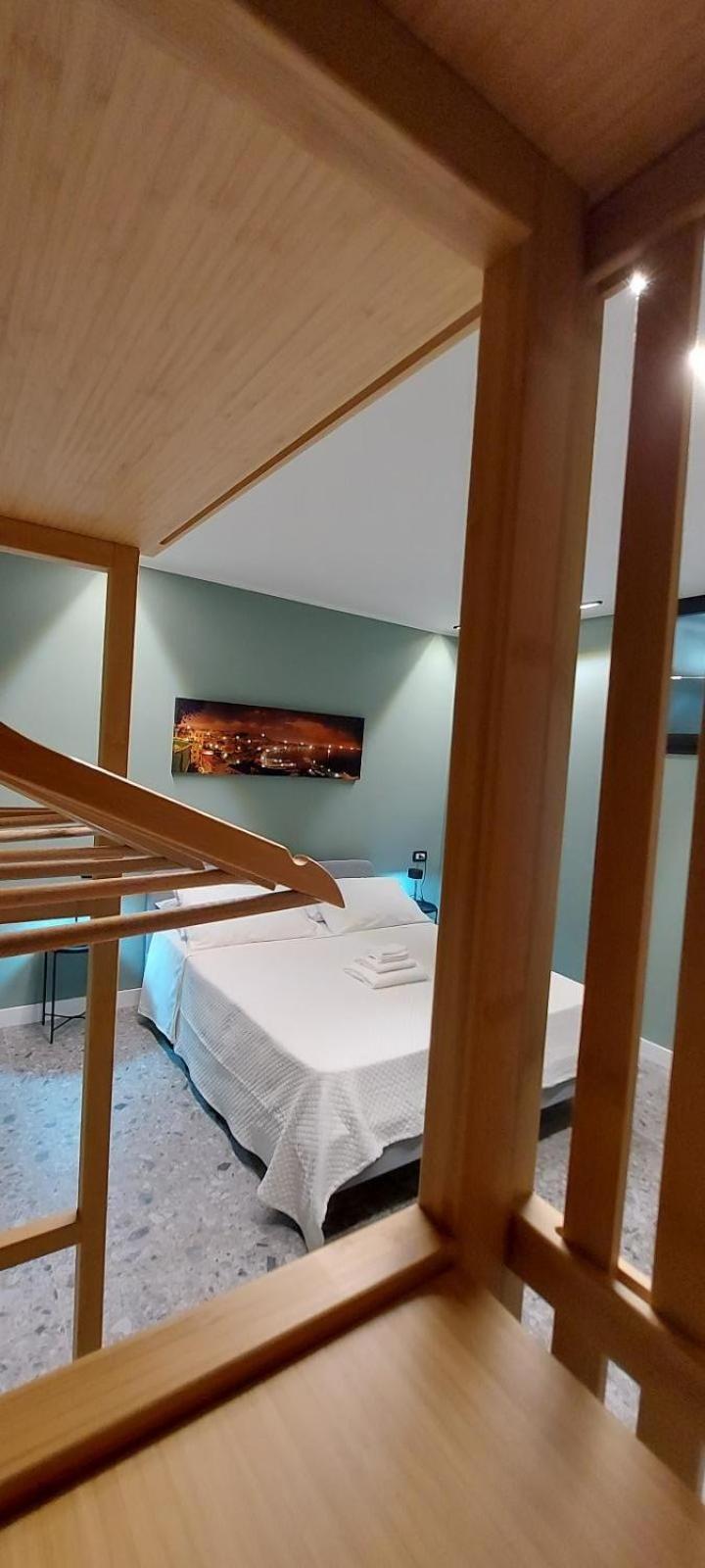 Gate 16 Room Napoli מראה חיצוני תמונה